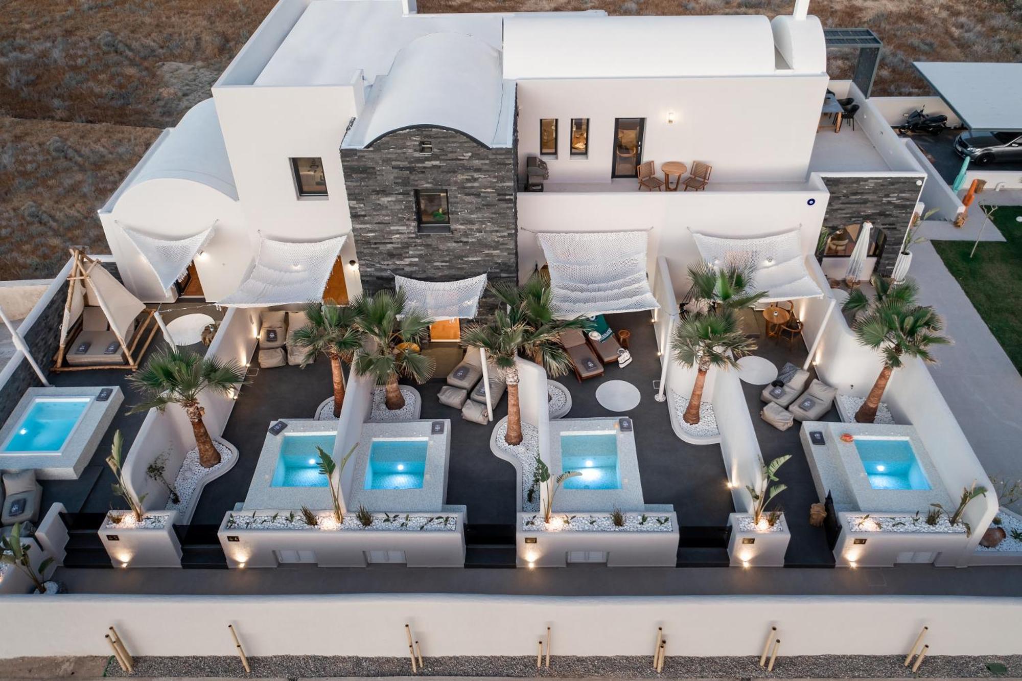 Aja Retreat Luxury Suites Камари Экстерьер фото